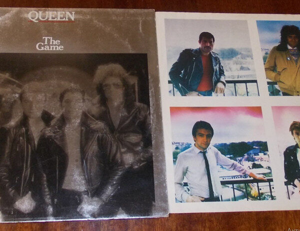 QUEEN-The Game