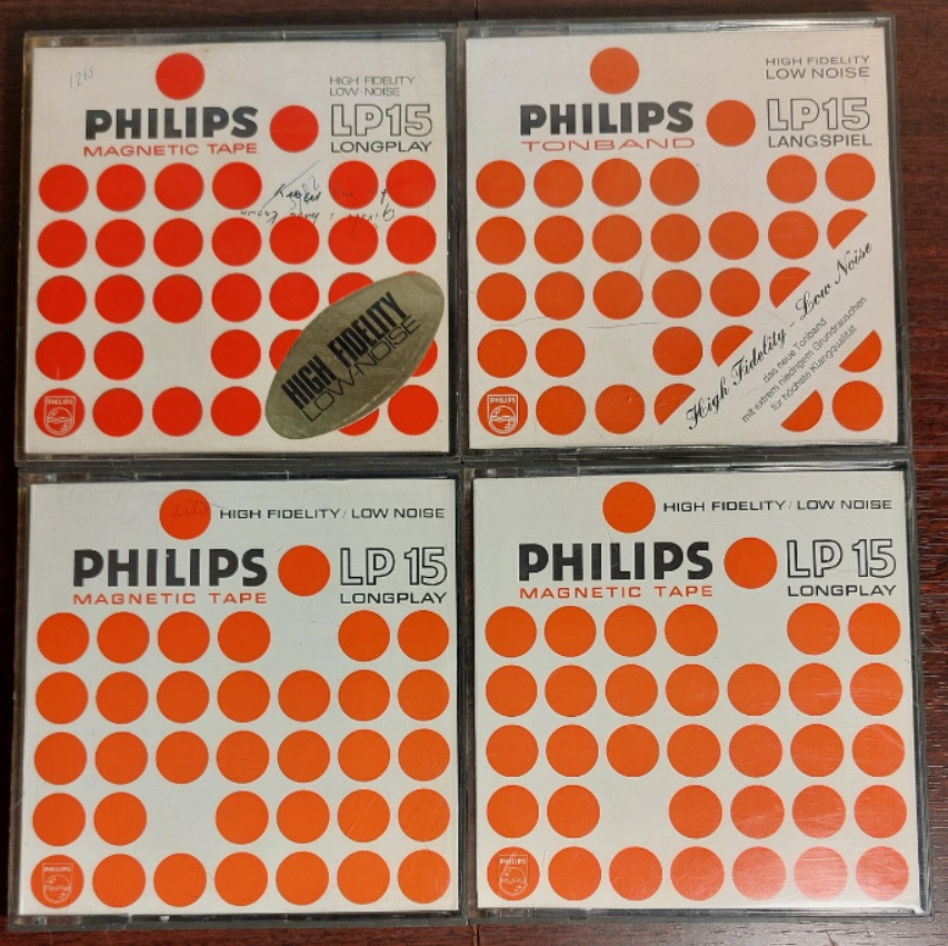 Бобіни з магнітною стрічкою Philips LP 15 Longplay